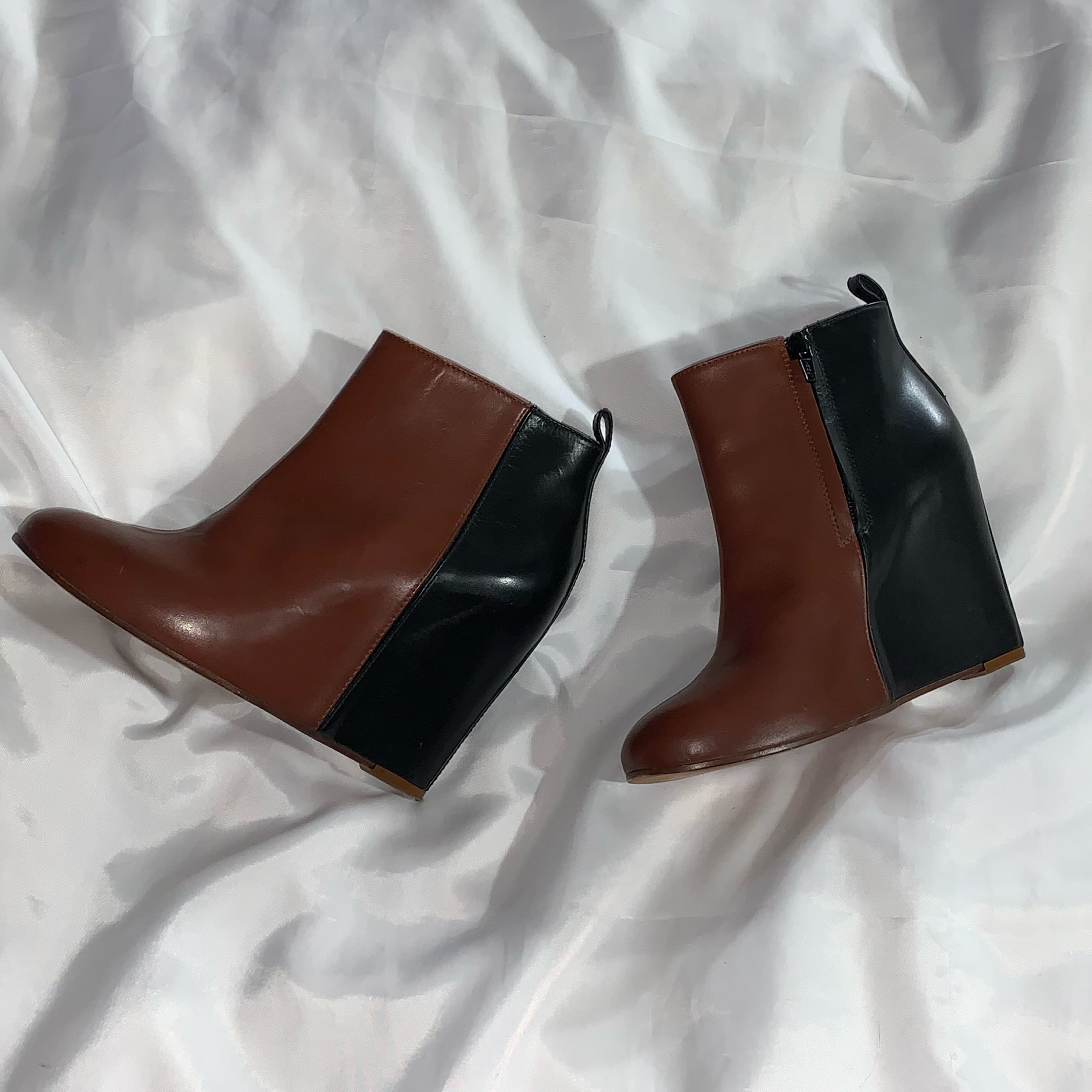 CELINE size 37.5 color block wedge BOOTS - Image 5