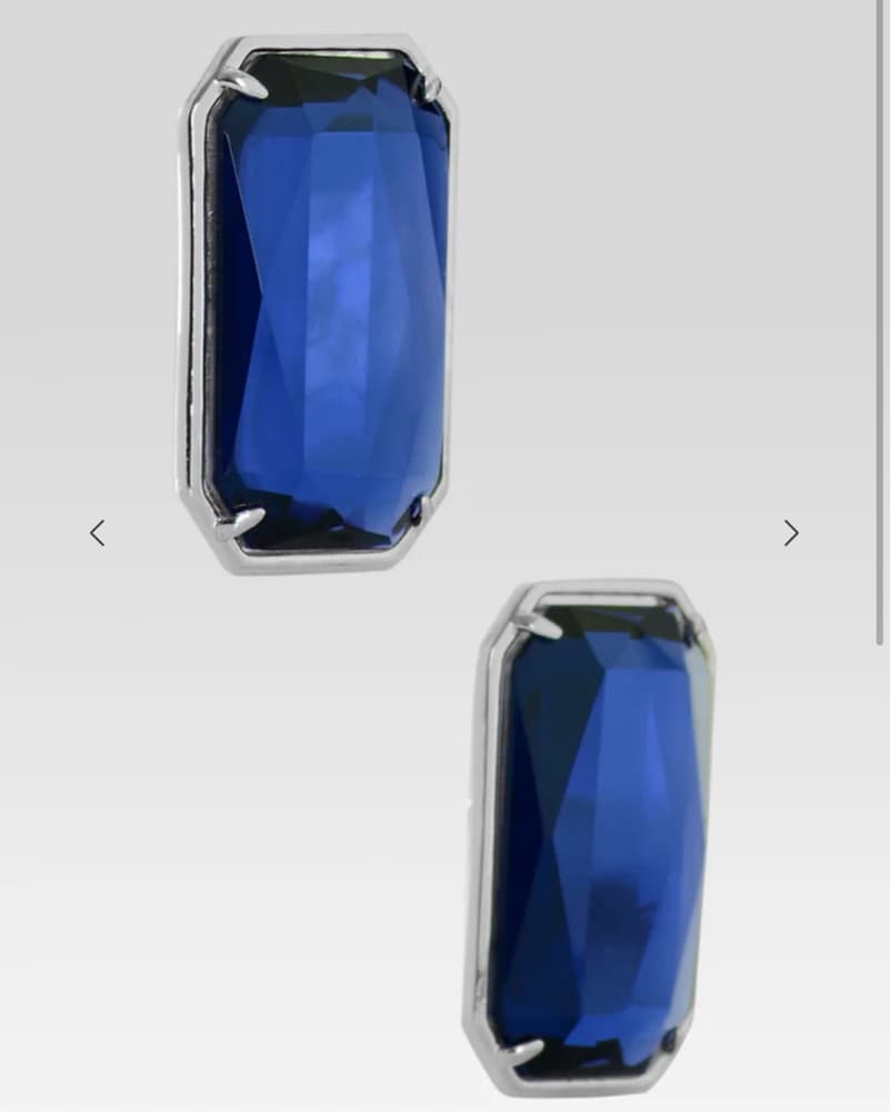 RetroFête Sapphire Statement Earrings - Image 3