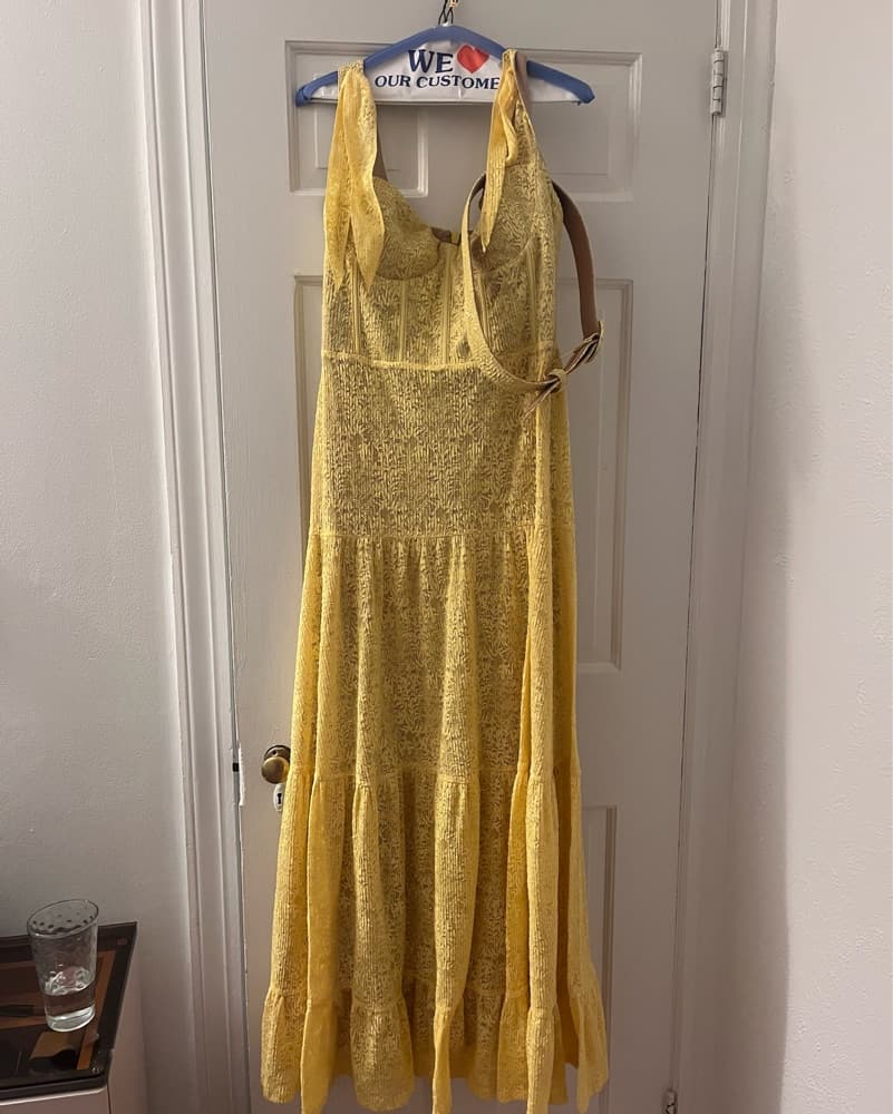 Long Yellow Dress With Belt - Image 5