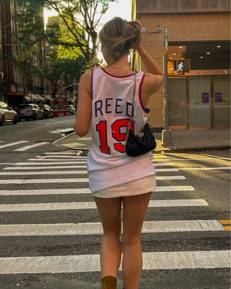NY Knicks Jersey - Image 2