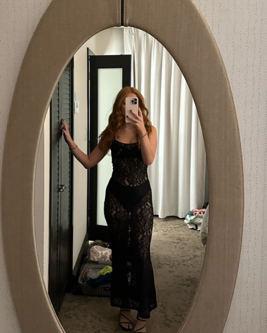Black lace maxi dress - Image 4