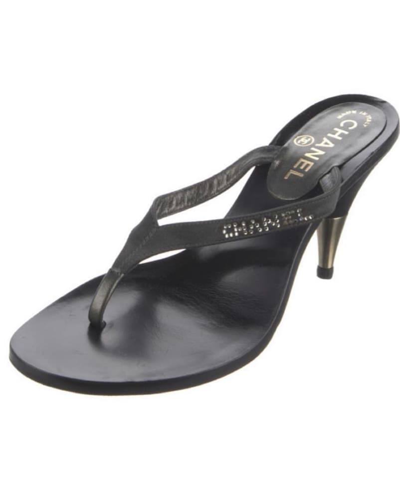 CHANEL Vintage Thong Slides - Image 1
