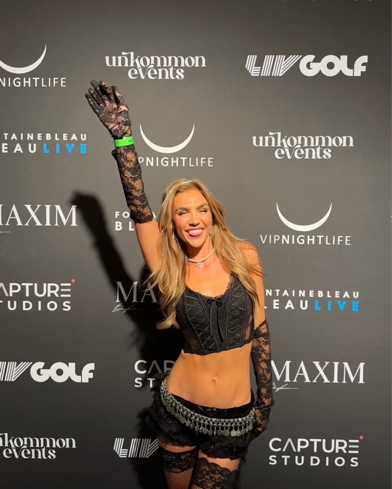 Gypsy Halloween Costume - Image 1