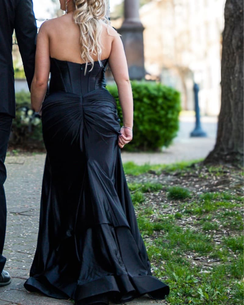 Stunning Sherri Hill Black Satin Dress  - Image 4