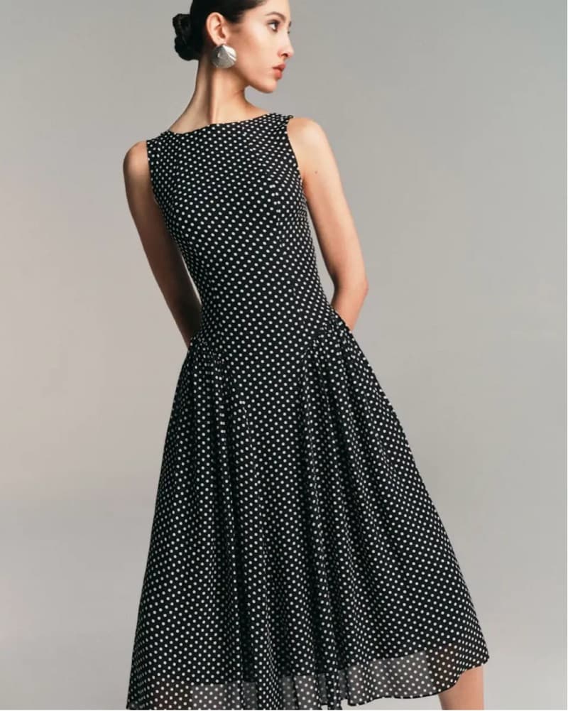 Anelis Dress - Image 2