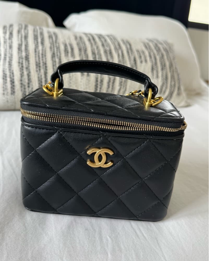 Chanel Vanity Bag   - Image 2