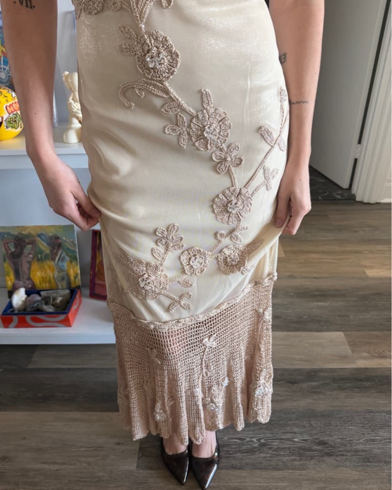 100% Silk Sue Wong Dress - Image 4
