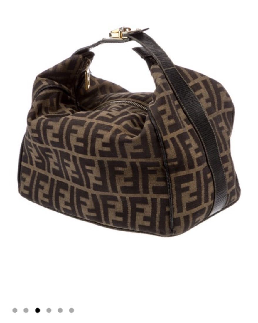 Chic Monogram Hobo Bag Fendi - Image 4