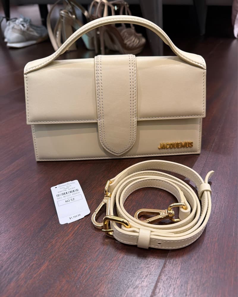 Jacquemus Cream Leather Crossbody Bag - Image 2