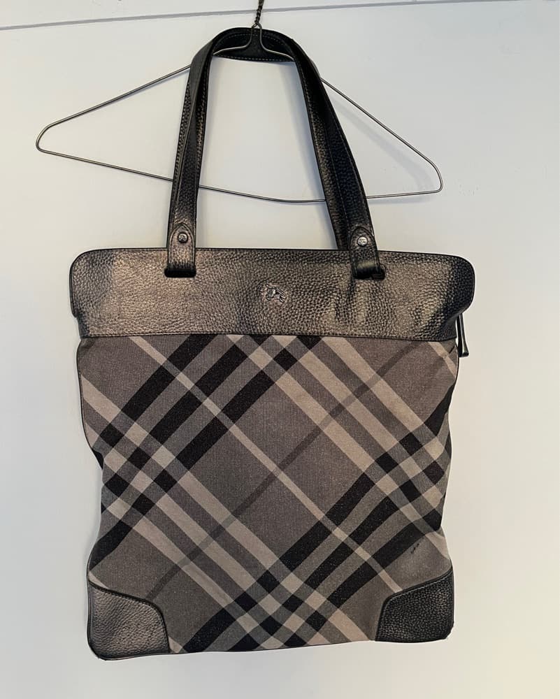 Burberry London Nova Check Bag - Silver - Image 6