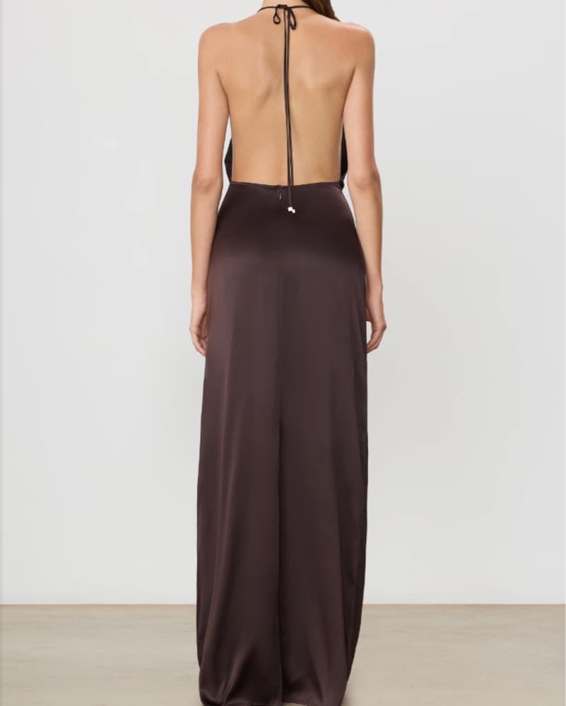 Eterne Elegant Plunging Gown - Image 3