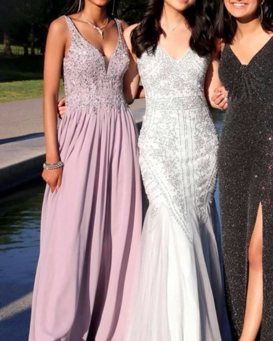 David's Bridal Lavender Prom Dress - Image 5