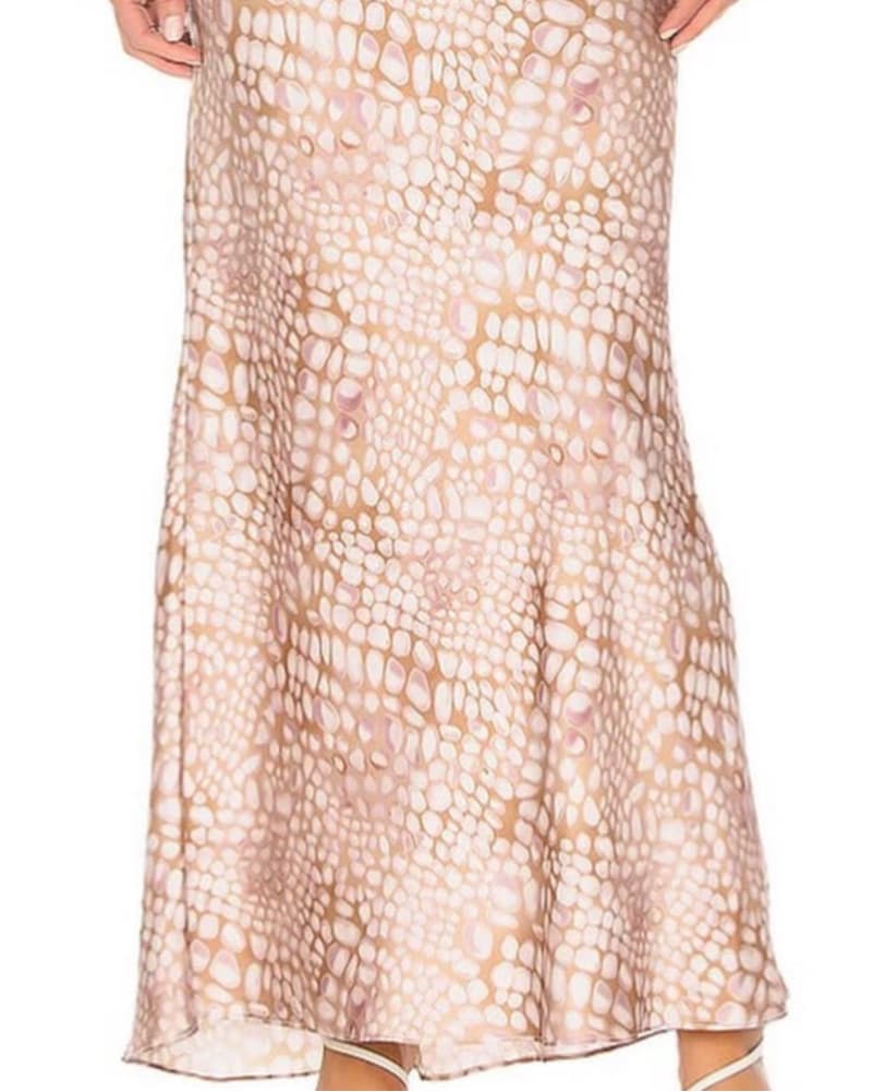 Chic Snakeskin Patterned Maxi Dress - Image 2