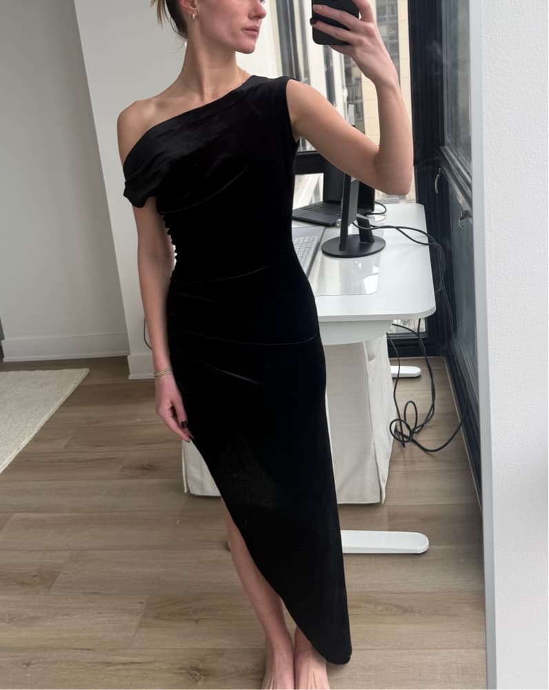 Norma Kamali Velvet Drop Shoulder Gown - Image 3