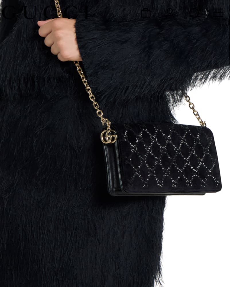 Gucci Crystal Black Velvet Clutch - Image 3