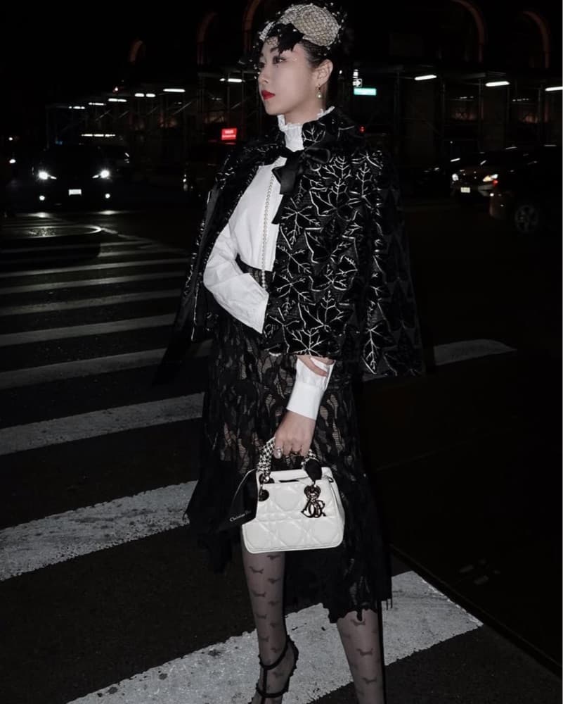 Black Lace High-low Style Skirt - Image 4