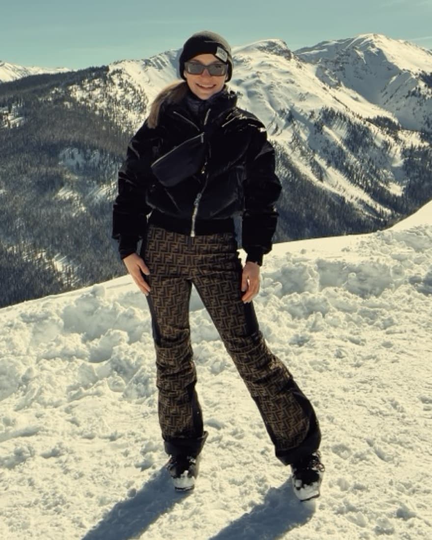 CORDOVA Niseko ski Jacket  - Image 6