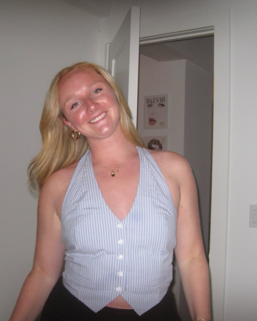 Vest in Hot Girl Stripe001 - Image 4