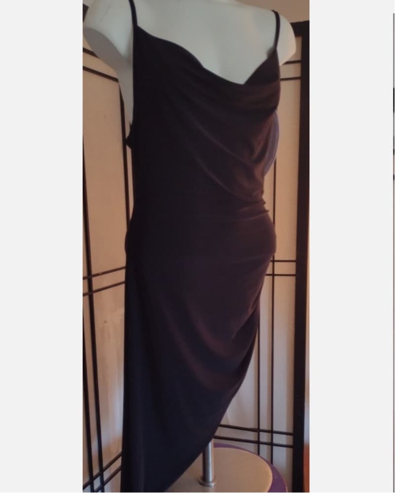 Black Slinky Bodycon Maxi Dress – Ruched - Image 6