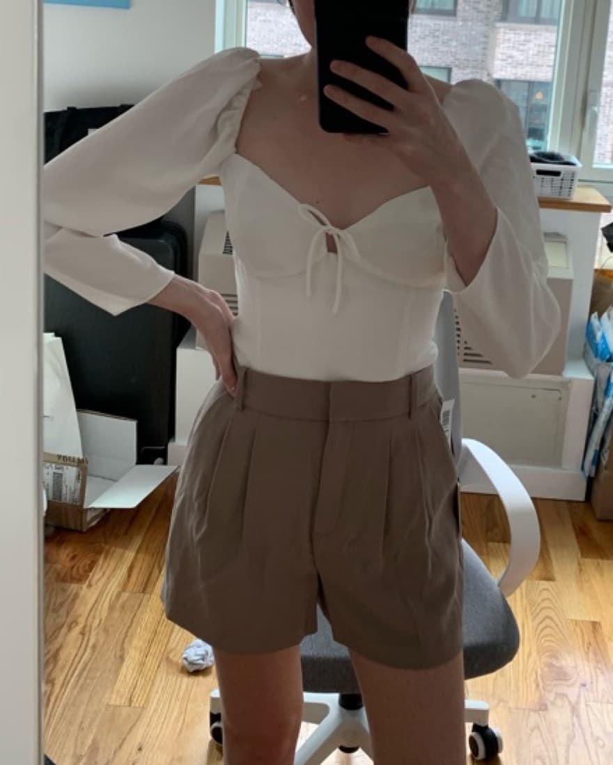 Aritzia Novella Blouse - Image 3