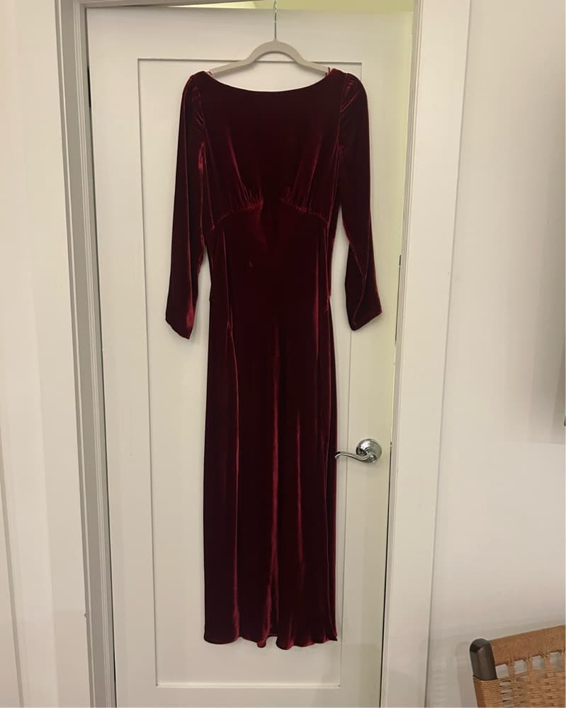 RIXO Devina Long Sleeve Maxi Dress - Image 4