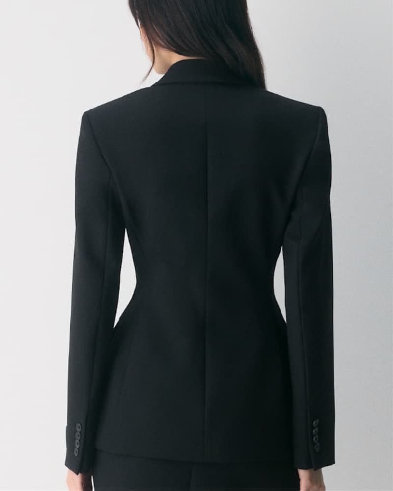 Aritzia Black Hourglass Blazer - Image 3