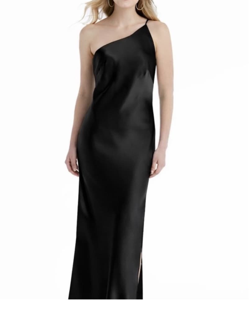 Black Silk One Shoulder Gown - Image 1
