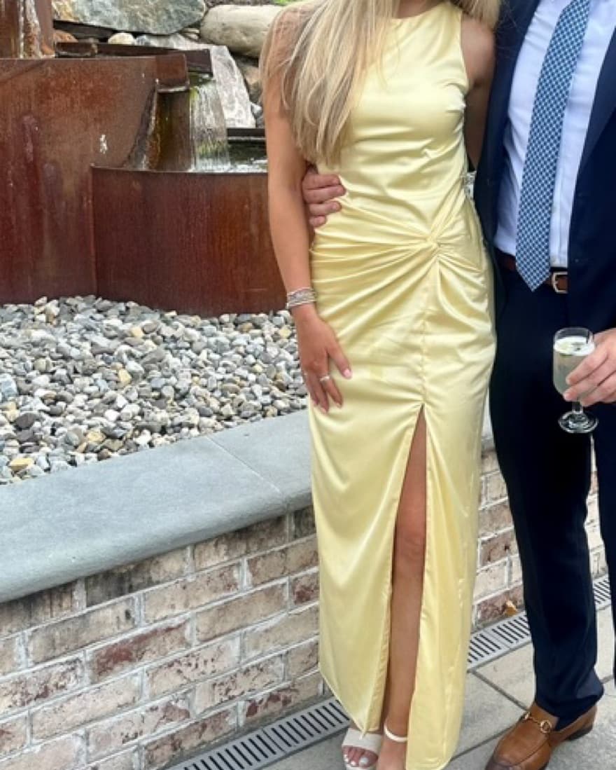 Abercrombie Yellow Dress  - Image 2