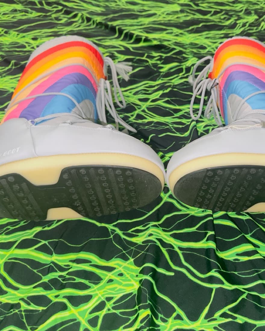 Moon Boots - Image 1