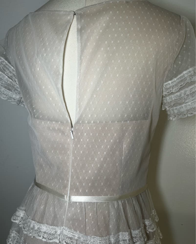$900 DESIGNER BRIDAL MIDI DRESS - Image 6