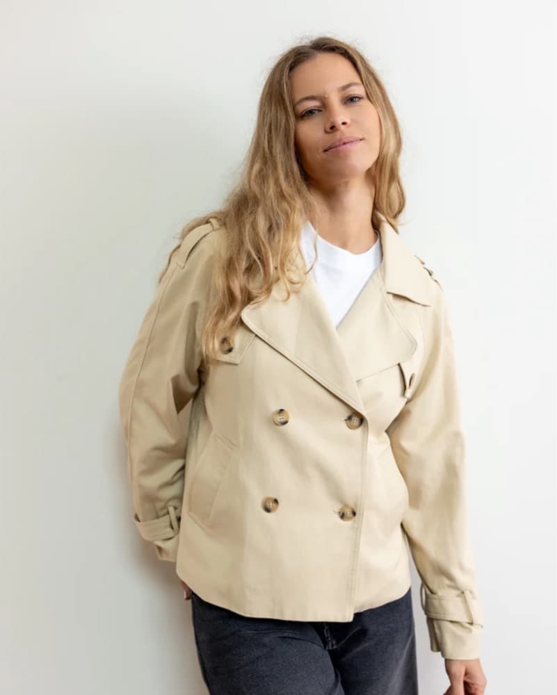 Beige Cropped Trench Coat - Image 3