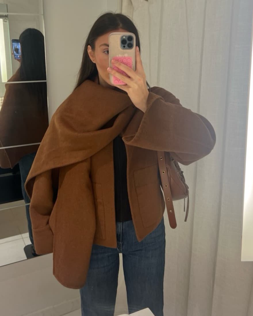 Chic Scarf Coat House Of Harlow - Image 1