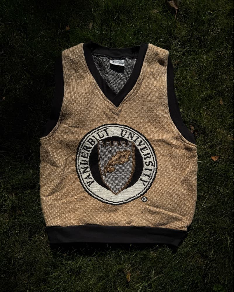 Vandy Vintage Sweater Vest - Image 1