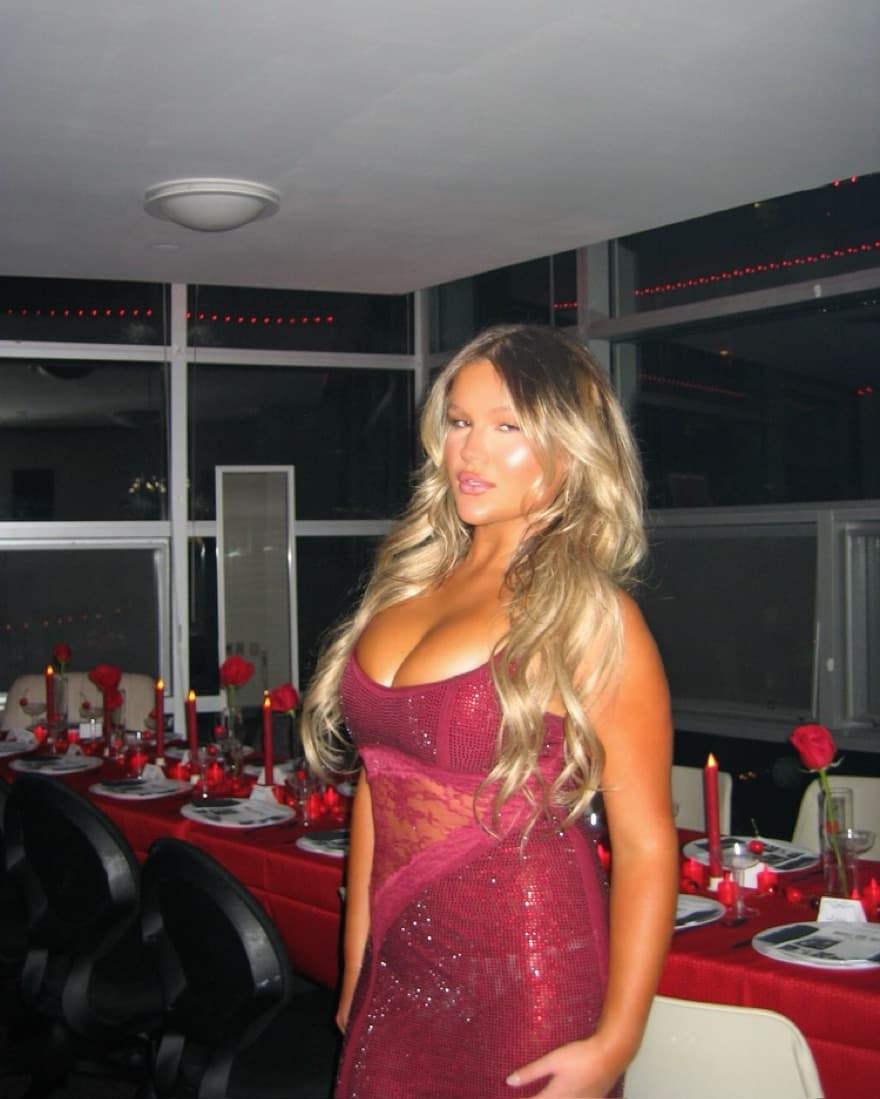 Glamorous Sequin Gown in Burgundy - Image 2