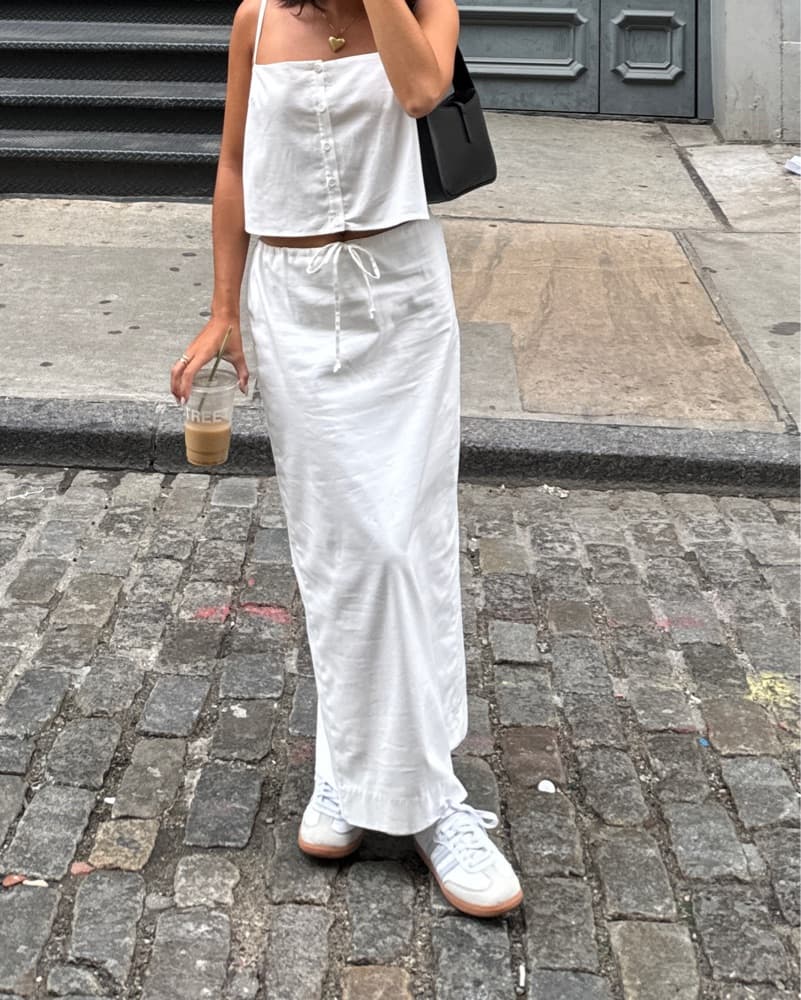 Reformation white set  - Image 1