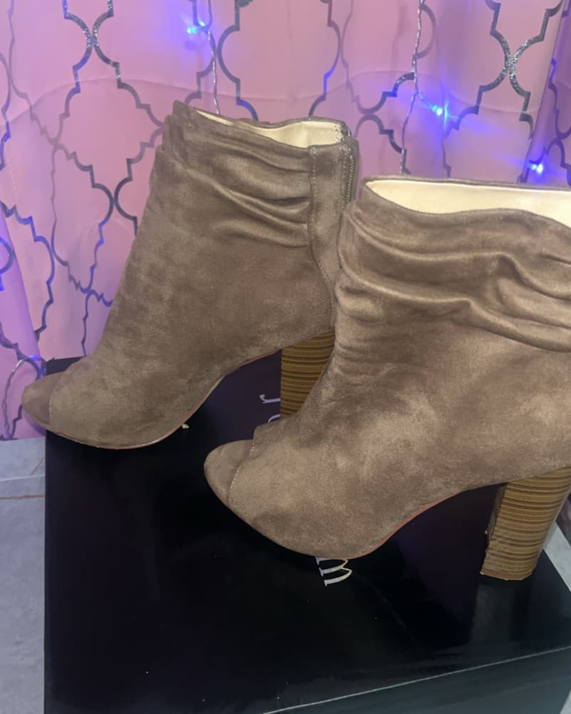 Super Sexy Open Tow Booties  - Image 5