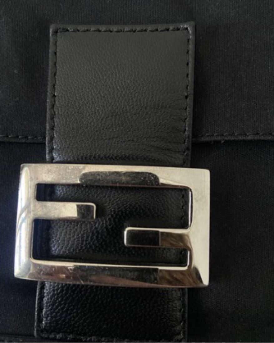 Vintage Black Fendi Baguette - Image 2