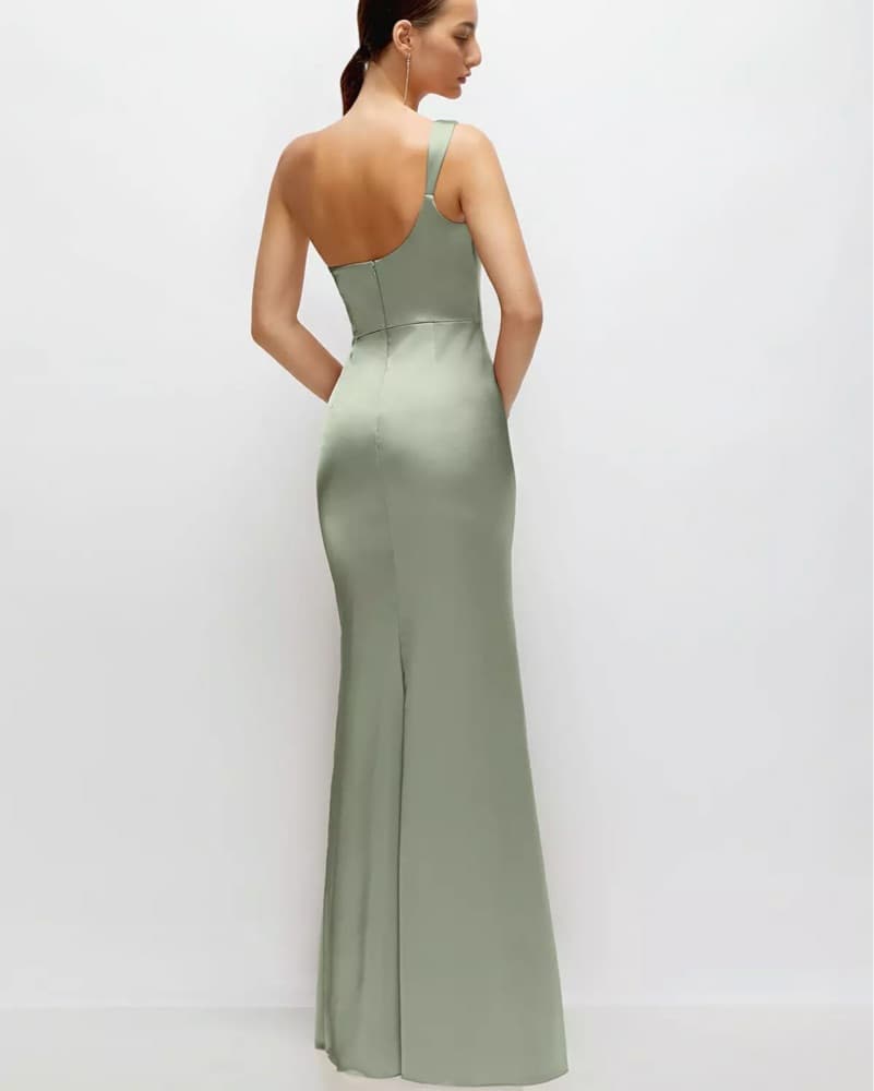 Elegant One-Shoulder Satin Gown - Image 3