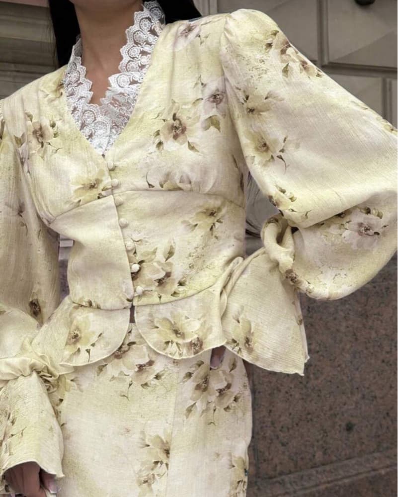 MODEST WEDDING GUEST - Image 1