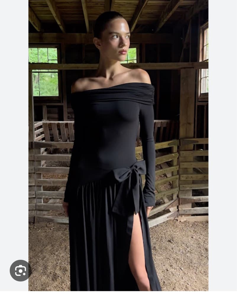 Guizio Lola Gown - Image 2