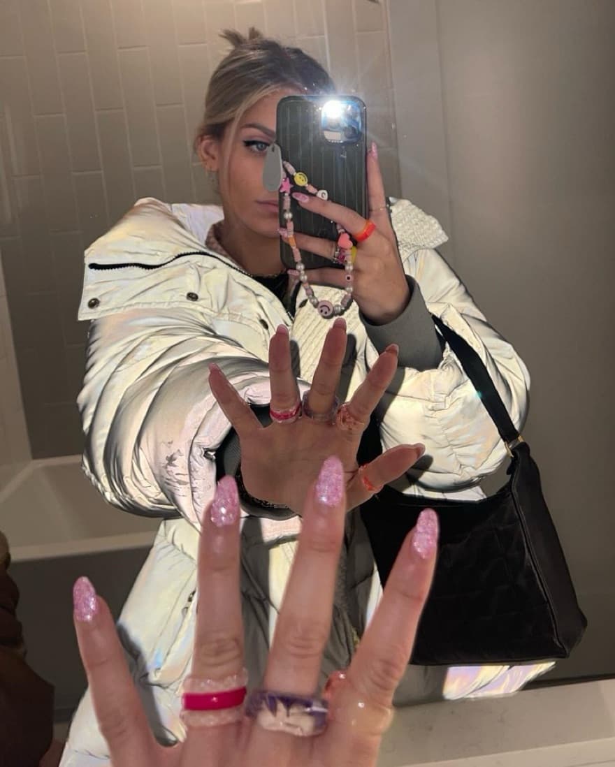 Balenciaga Anti Photo Puffer Coat - Image 2