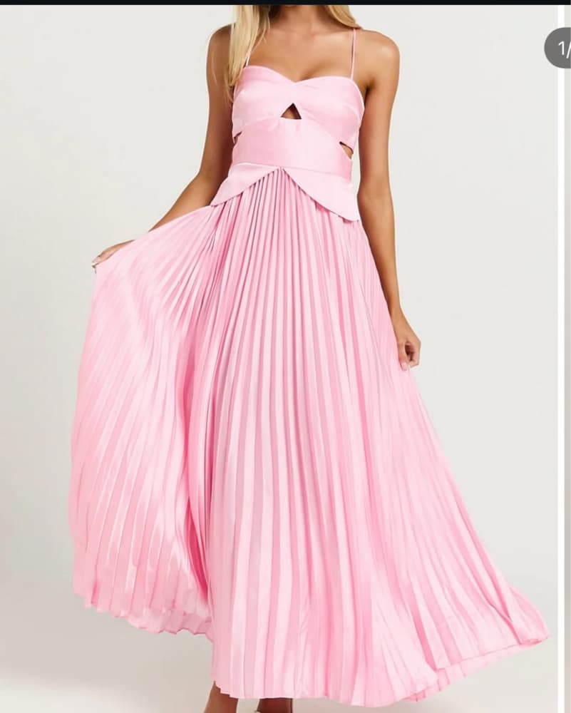 Showpo Shay Maxi Dress - Image 1