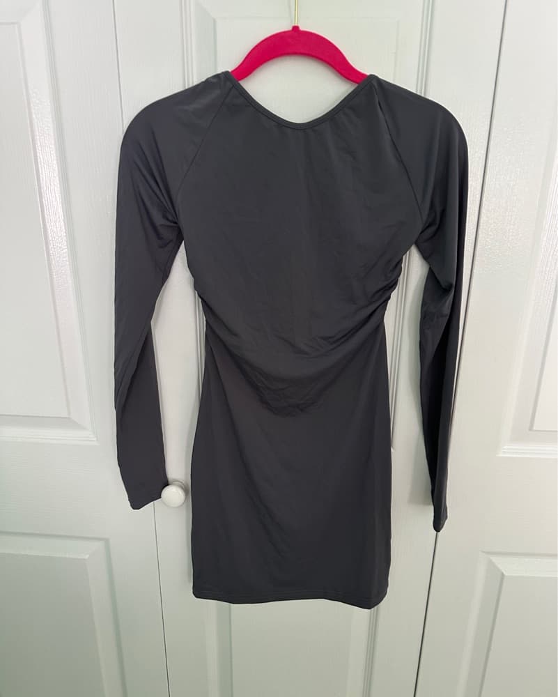 Princes Polly Grey Backless Dress - Image 3