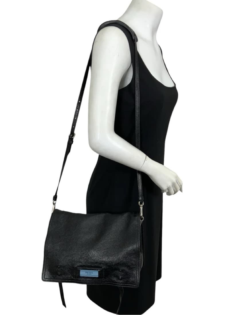 Prada Black Leather Etiquette Bag - Image 2