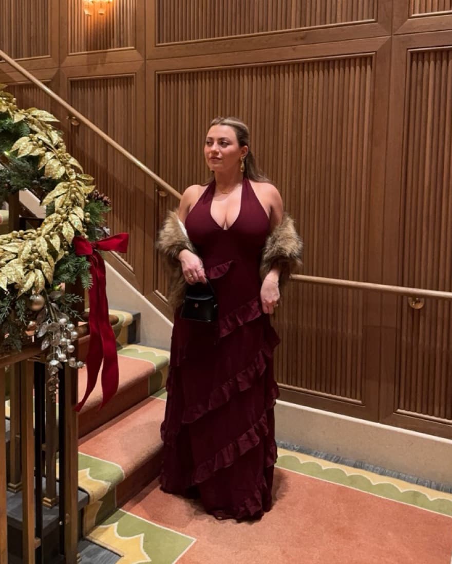 Elegant Burgundy Ruffled Maxi Dress - Image 2