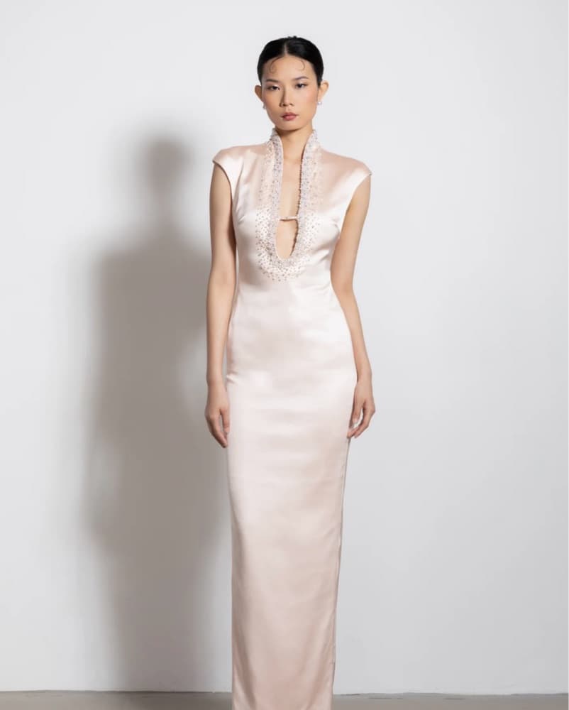Sau Lee Li Gown - Image 1