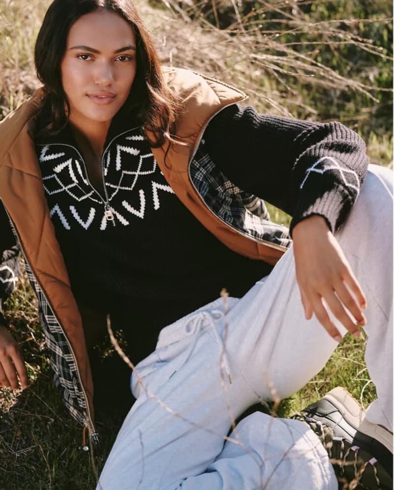 Varley Apres Ski Sweater - Image 2