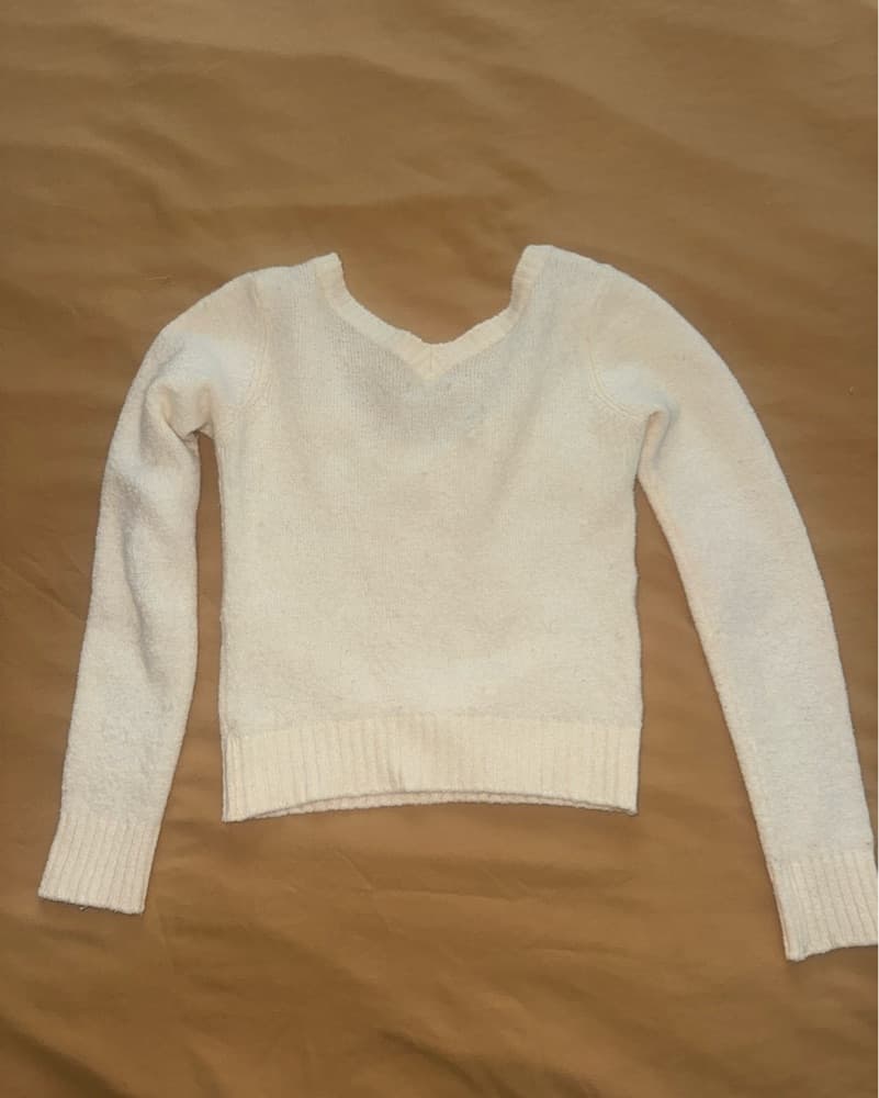 Vintage Benetton Cream Sweater - Image 4