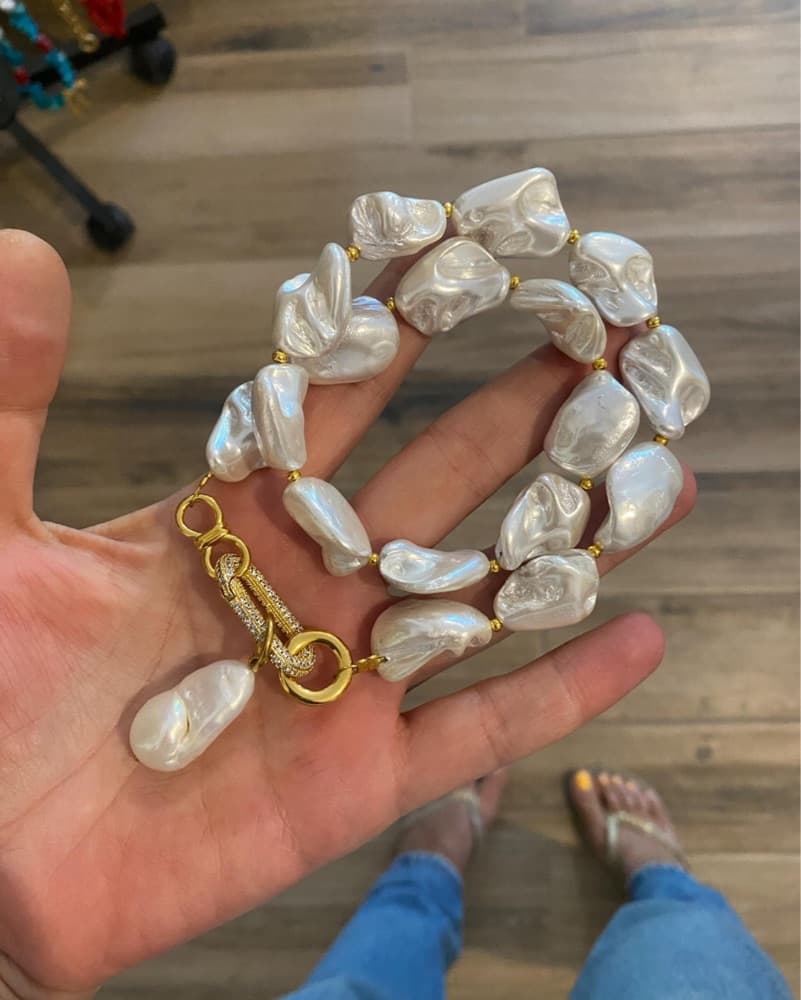 Baroque pearl statement necklace  - Image 2