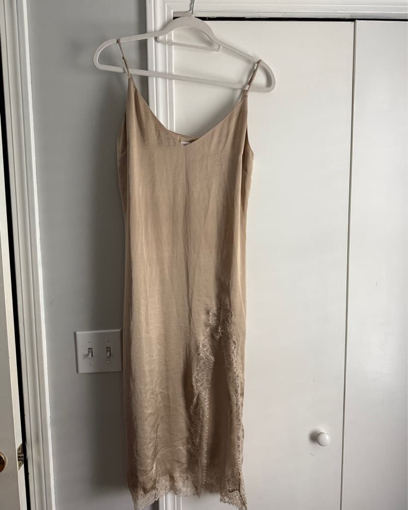 Aritzia Wilfred Satin Lace Midi Dress - Image 2